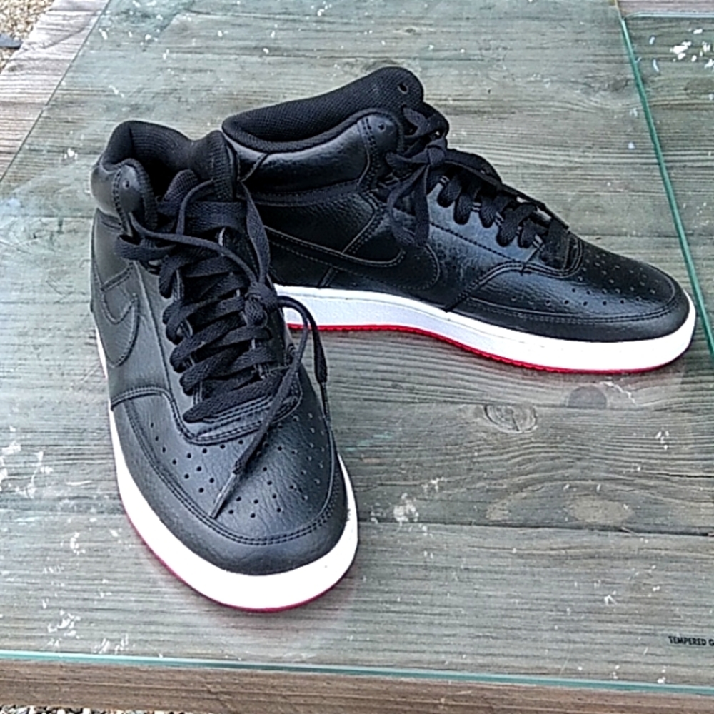 Nike Court Shoes Size 7